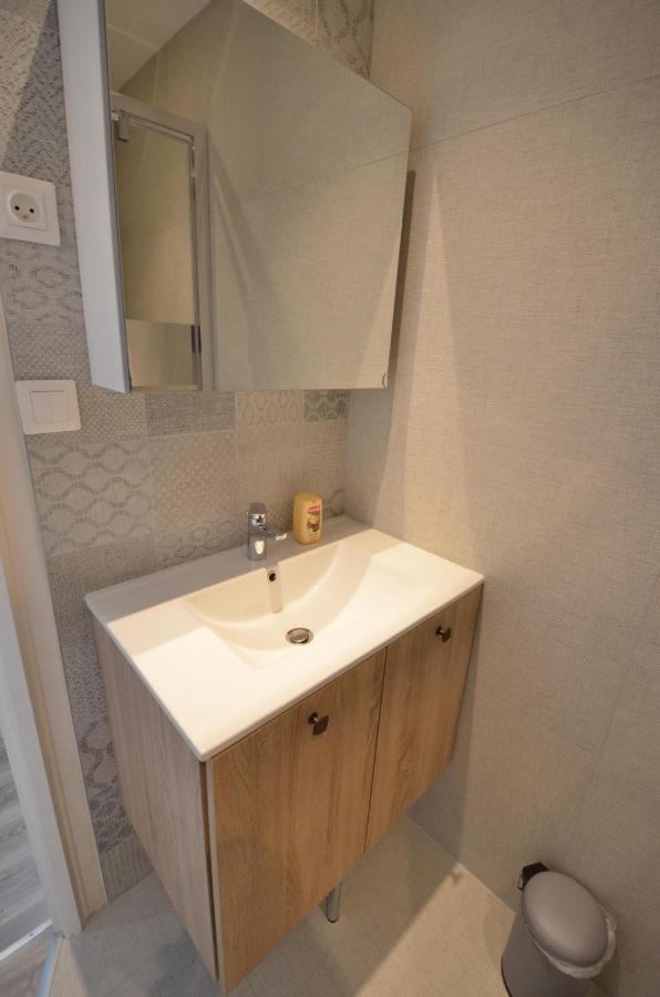 Appartement Studio + Balcon + Parking - Ultra Centre à Annecy Extérieur photo